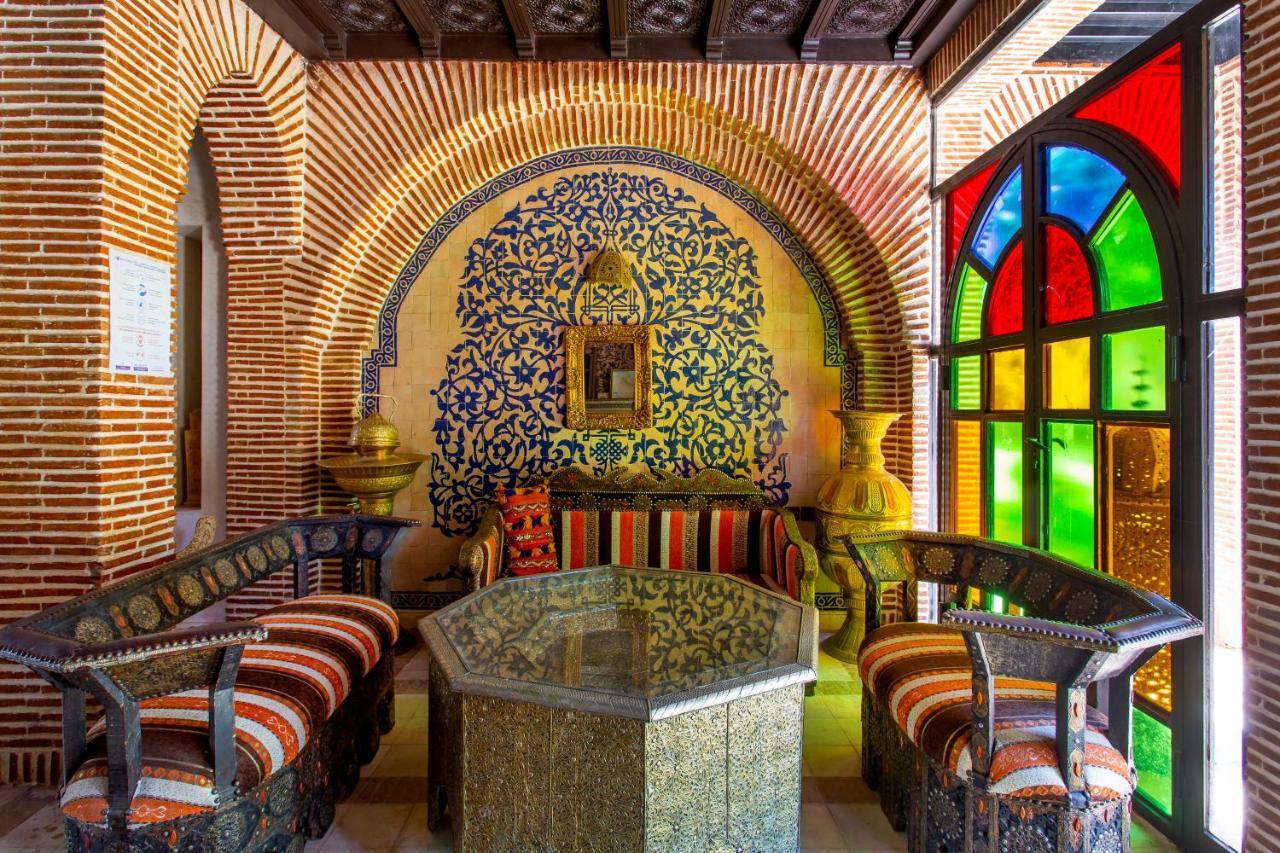 帕拉伊斯柴亚特酒店 Sidi Abdallah Ghiat 外观 照片